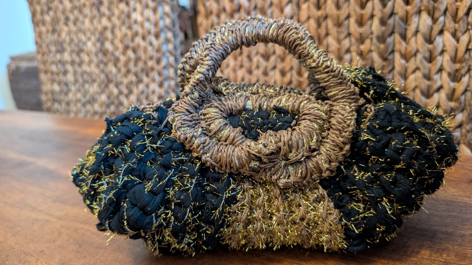 The completed Gilded Tide Shell Bag, fully displayed